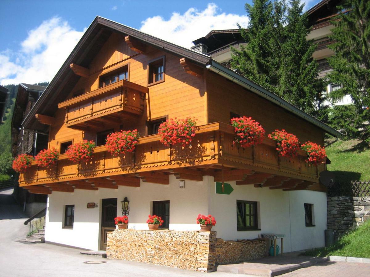 Ebnerle Apartment *